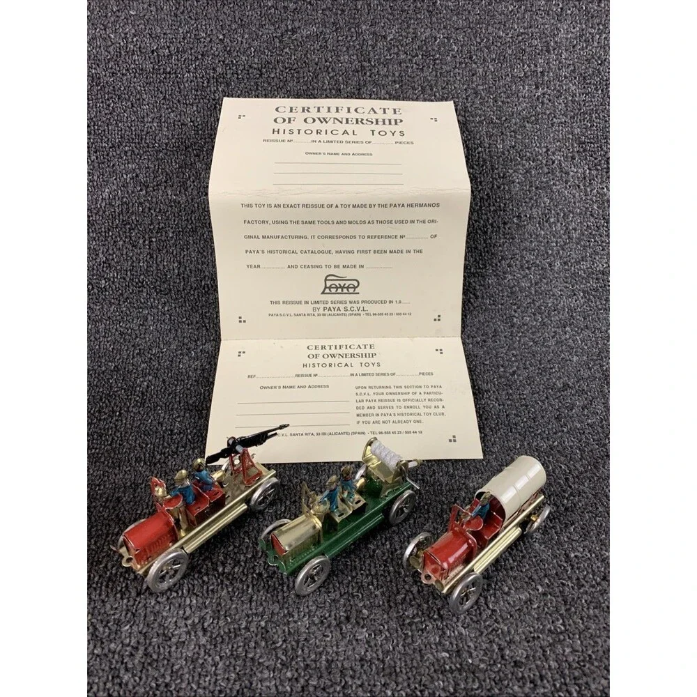 Paya 102.3.4 Coffret 3 Firefighters , military Transport 1921 tole 1/43 N+B